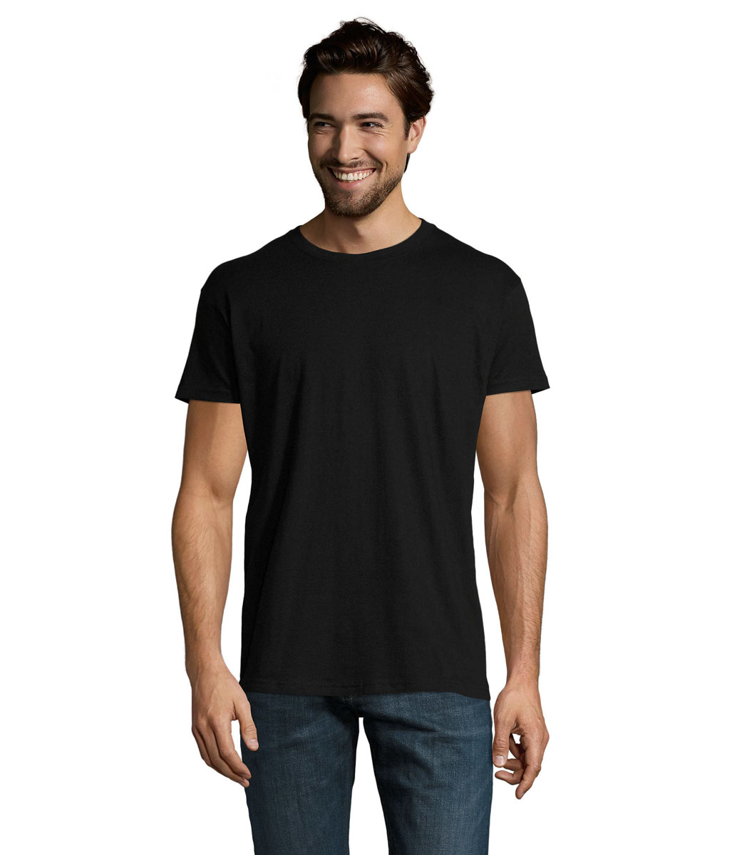 Choisir t shirt homme : quelle taille, coupe, matiere, association